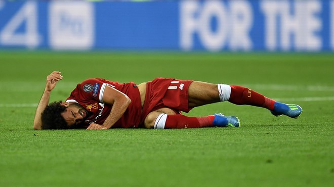 Thủ quân Real 'bẻ tay', ngôi sao Liverpool khóc hận - ảnh 8