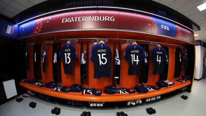 Pháp vào vòng 1/8 World Cup nhờ bàn thắng lịch sử của Mbappe - ảnh 23