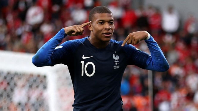 Pháp vào vòng 1/8 World Cup nhờ bàn thắng lịch sử của Mbappe - ảnh 12