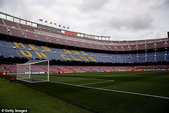 Messi gieo sầu cho M.U, Barcelona vào bán kết Champions League - ảnh 2