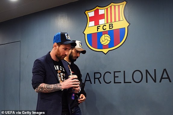 Messi gieo sầu cho M.U, Barcelona vào bán kết Champions League - ảnh 3