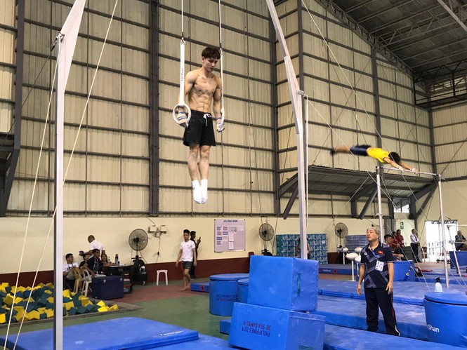 Tận thấy Thể dục dụng cụ Việt Nam 'luyện vàng' SEA Games - ảnh 1