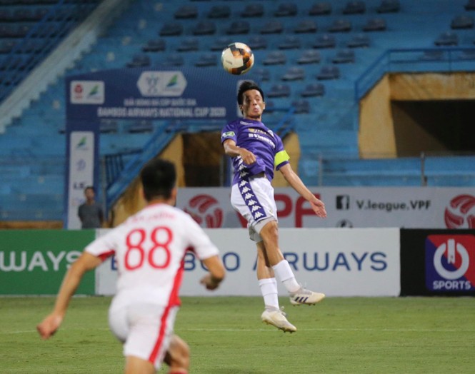 Sân Hàng Đẫy mở cửa trở lại đón cổ động viên bóng đá - ảnh 7 Sân Hàng Đẫy mở cửa trở lại đón cổ động viên bóng đá - ảnh 7