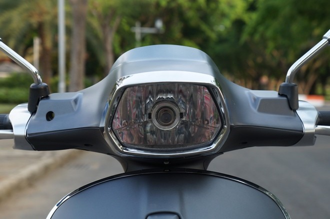 Cận cảnh Vespa Sprint mới 'xuất trận' tại Việt Nam - ảnh 11