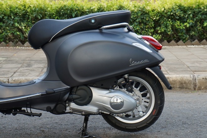 Cận cảnh Vespa Sprint mới 'xuất trận' tại Việt Nam - ảnh 5