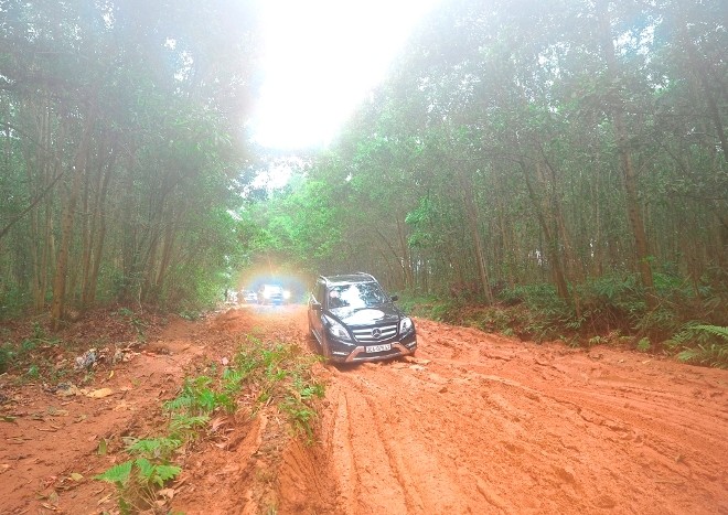 Mang xe sang đi… Off-road - ảnh 10