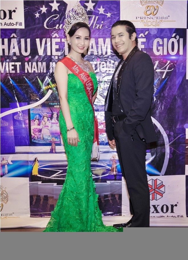 Hoa hậu quý bà Sương Đặng 'đọ dáng' với Kasim Hoàng Vũ - ảnh 1