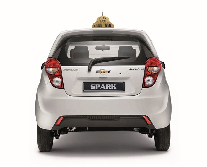 GM ra mắt Chevrolet Spark phiên bản taxi - ảnh 1