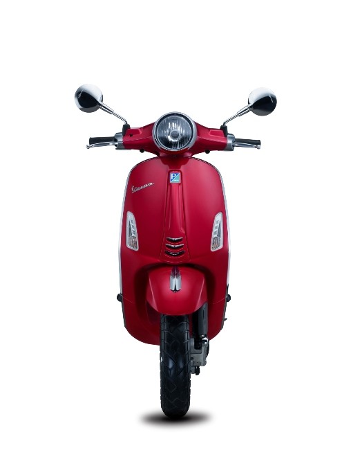 Cận cảnh Vespa Primavera và Sprint màu độc - ảnh 2