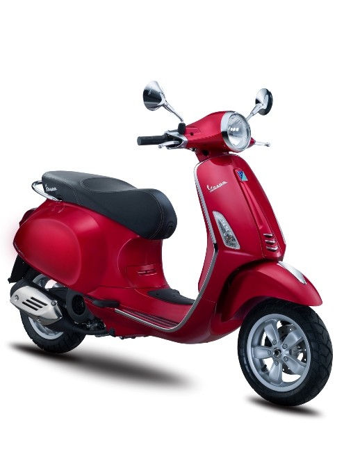 Cận cảnh Vespa Primavera và Sprint màu độc - ảnh 1