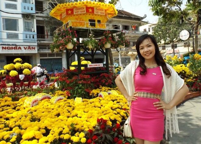Chen chân chụp ảnh đường hoa Cần Thơ - ảnh 3