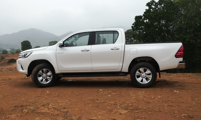 Toyota Hilux 2016: Bước chuyển mình mạnh mẽ - ảnh 6