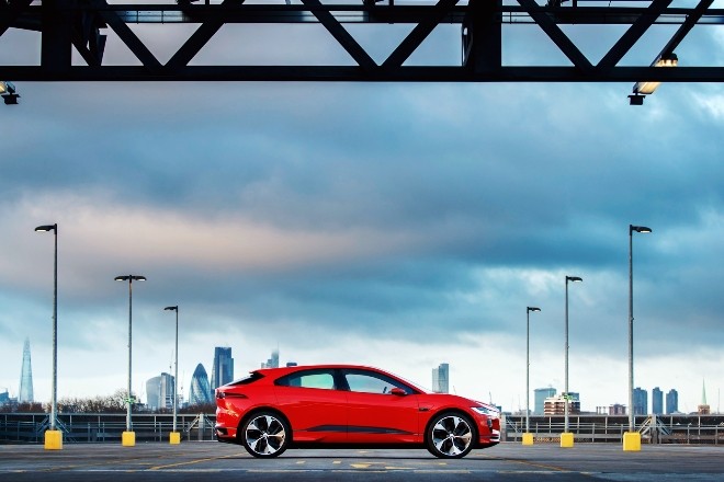 'Siêu SUV' chạy điện đầu tiên của Jaguar được trình làng - ảnh 1