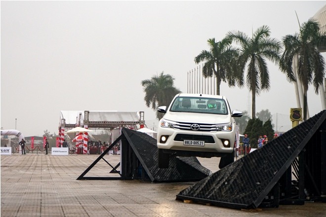 Bộ ba ‘huyền thoại’ của Toyota chinh phục Đông Dương - ảnh 18