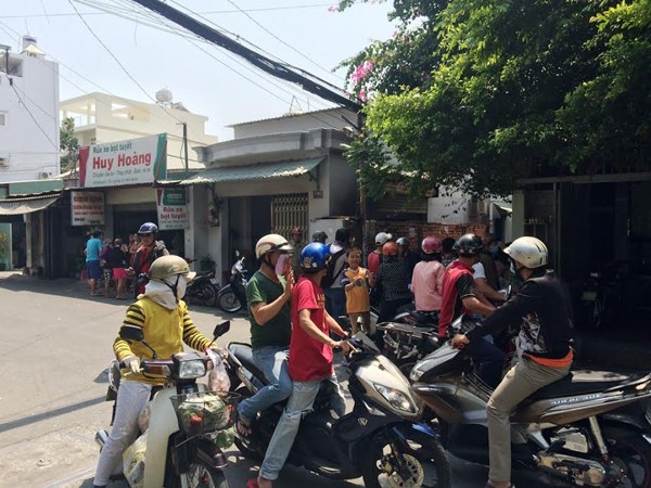 Kinh hãi phát hiện thi thể phân hủy trong phòng trọ - ảnh 2