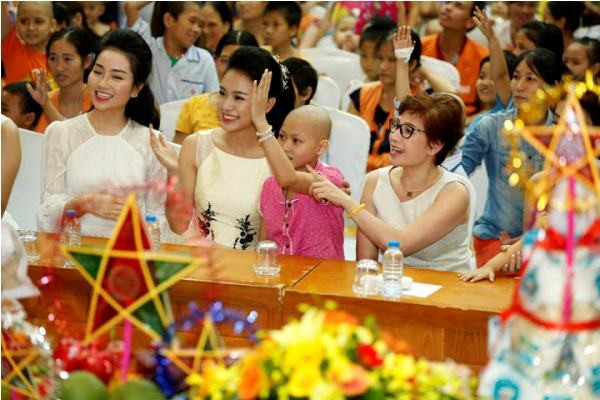 hoa hậu đỗ mỹ linh - ảnh 3