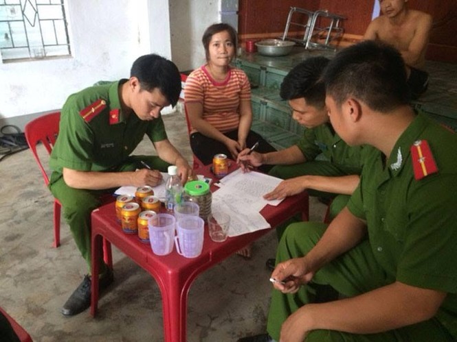 Triệt phá cơ sở sản xuất thuốc Đông Y trái phép - ảnh 1