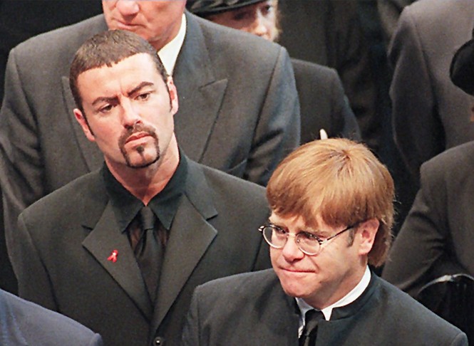 Những dấu ấn đình đám trong đời George Michael qua ảnh - ảnh 9