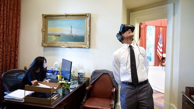 Hình ảnh đáng nhớ của ông Obama trong năm cuối tại Nhà Trắng - ảnh 10