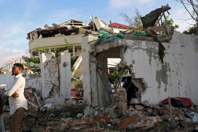 Tấn công khách sạn ở thủ đô Somalia, 19 người thiệt mạng - ảnh 2