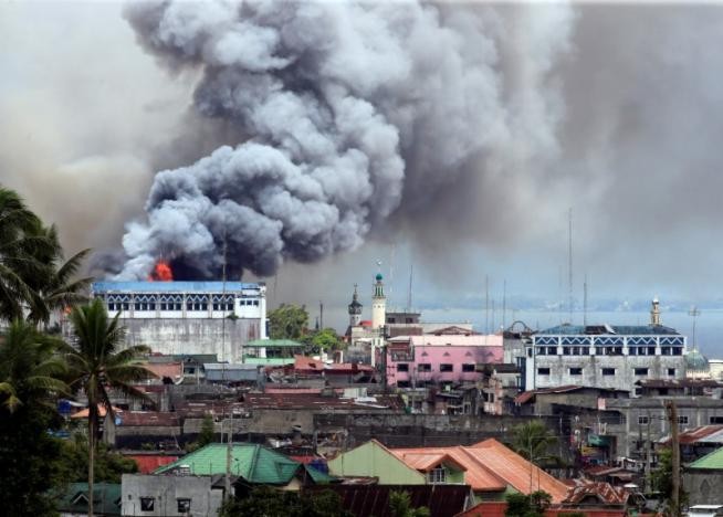 Philippines bắt giữ thành viên cấp cao của phiến quân Maute - ảnh 2
