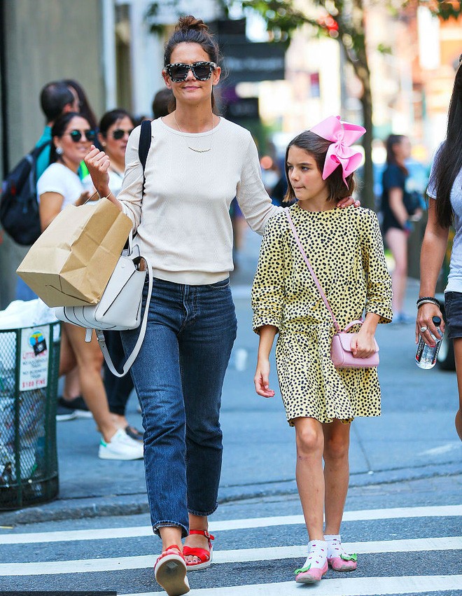 Cuộc sống Katie Holmes sau 8 năm chia tay Tom Cruise ra sao? - ảnh 14