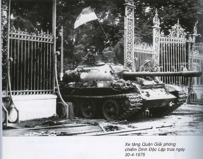 Quanh hai bức ảnh ngày 30/4/1975 - ảnh 2