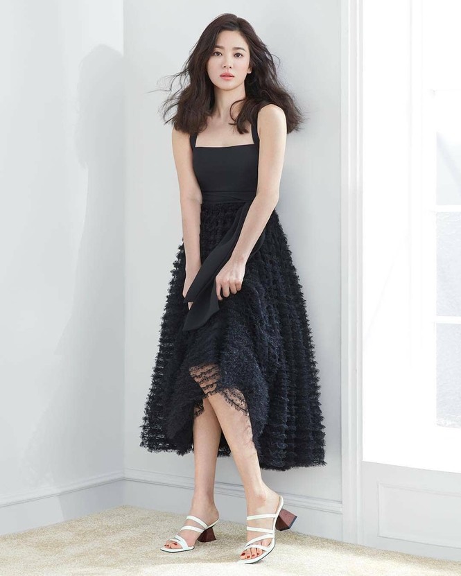 Song Hye Kyo gây thương nhớ với nhan sắc như gái đôi mươi - ảnh 6