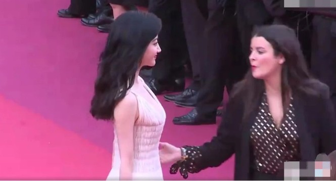 ‘Đệ nhất mỹ nữ Bắc Kinh’ bị đuổi năm lần, bảy lượt tại Cannes mà không chịu đi - ảnh 6