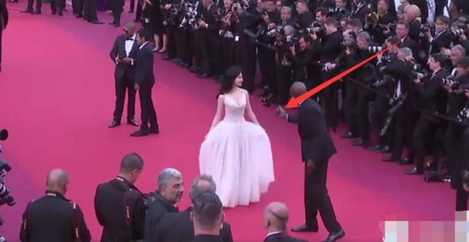 ‘Đệ nhất mỹ nữ Bắc Kinh’ bị đuổi năm lần, bảy lượt tại Cannes mà không chịu đi - ảnh 7