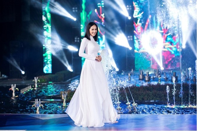 Top 39 Miss World Vietnam ấn tượng với trang sức Long Beach Pearl - ảnh 2