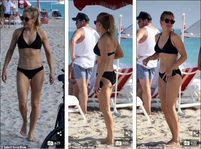 Giọng ca ‘50 sắc thái’ diện bikini hai mảnh, khoe body săn chắc trên bãi biển - ảnh 3