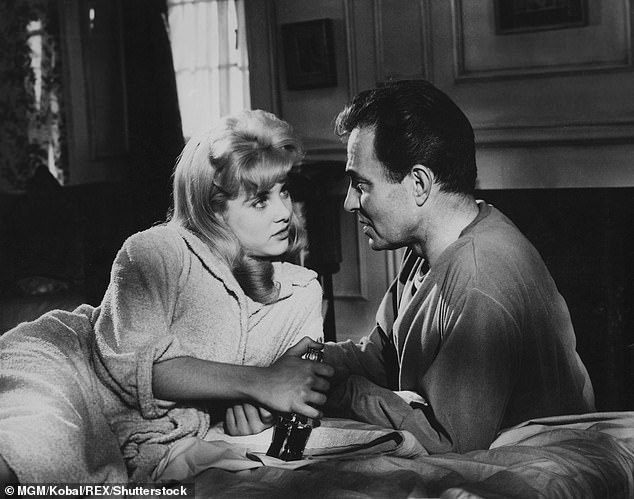 Mỹ nhân vang danh Hollywood một thời Sue Lyon và ‘lời nguyền Lolita’ - ảnh 2