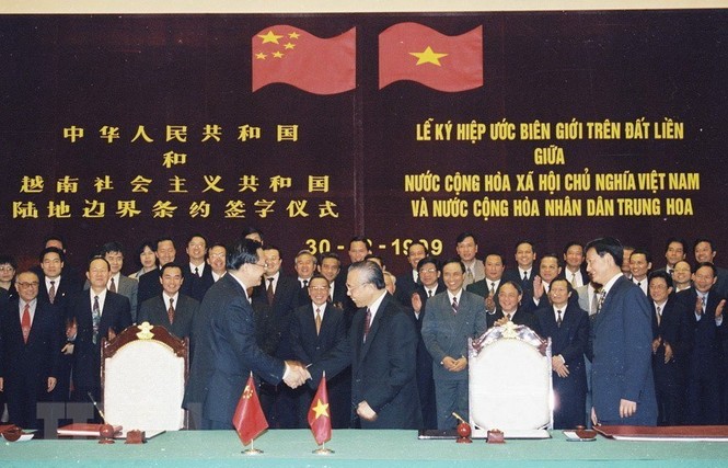 Phát triển quan hệ hợp tác hữu nghị Việt-Trung vì hòa bình, ổn định - ảnh 14