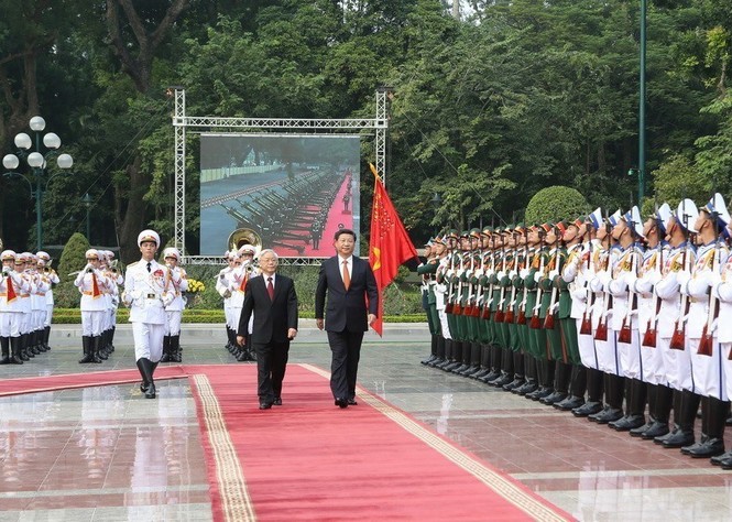 Phát triển quan hệ hợp tác hữu nghị Việt-Trung vì hòa bình, ổn định - ảnh 23