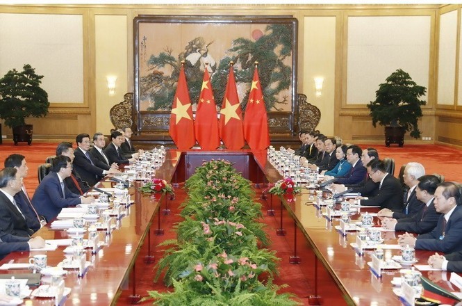 Phát triển quan hệ hợp tác hữu nghị Việt-Trung vì hòa bình, ổn định - ảnh 29