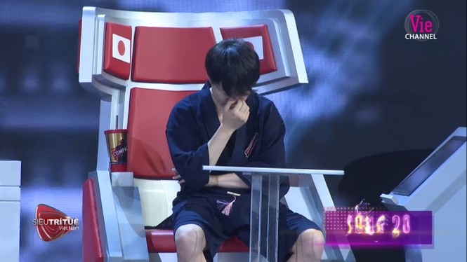 Lại Văn Sâm than ‘dại’, tuyên bố không làm giám khảo ‘Siêu trí tuệ Việt Nam’ nữa - ảnh 9