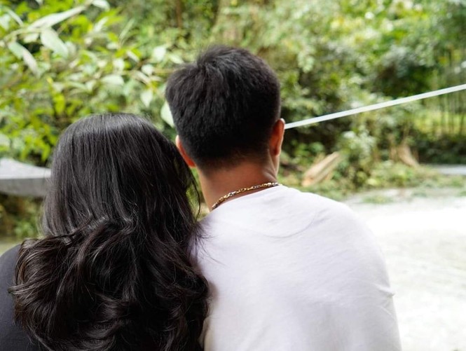 Khoảnh khắc ‘tình bể bình’ của Hà Đức Chinh và bạn gái mặt đẹp như trăng rằm - ảnh 8