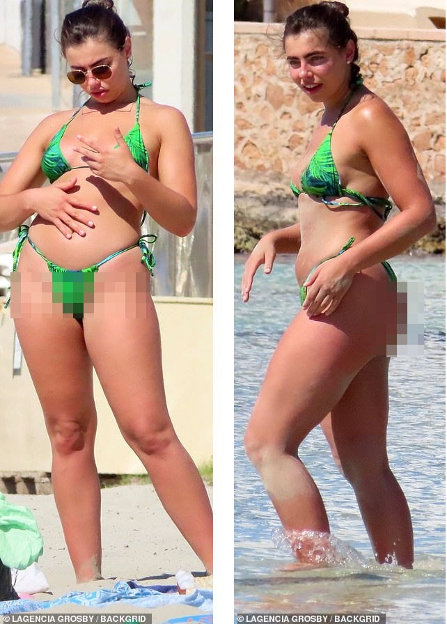 ‘Đọ dáng’ cùng Georgia Steel, Francesca Allen lộ thân hình đẫy đà với bikini bé xíu - ảnh 5
