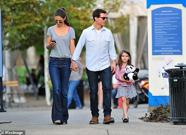Con gái Tom Cruise và David Beckham: Hai ‘tiểu công chúa’, 2 số phận - ảnh 5