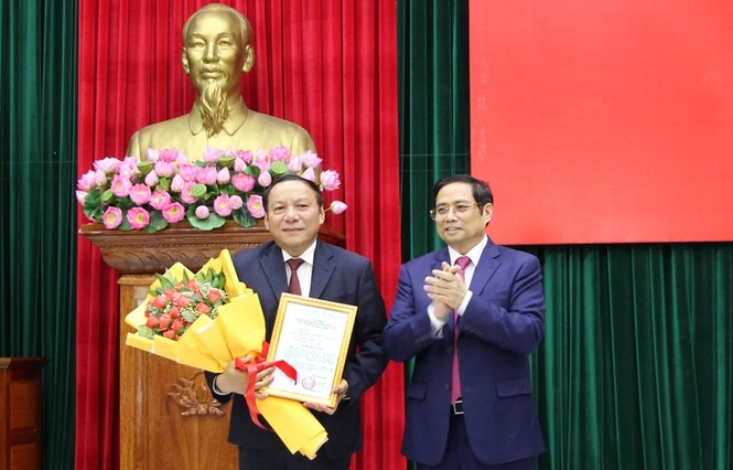 Bộ Chính trị, Ban Bí thư điều động, chỉ định nhân sự mới - ảnh 1