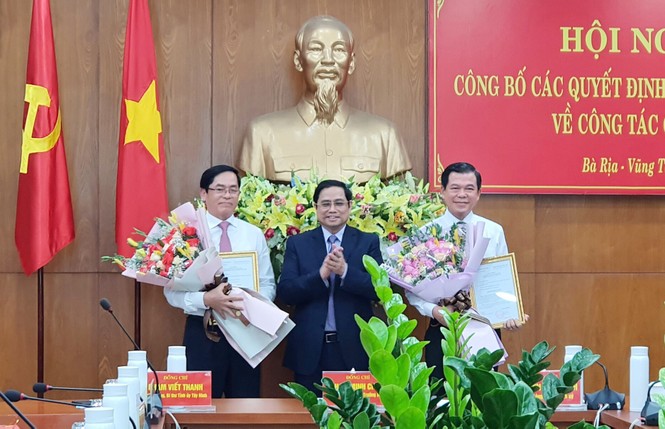 Bộ Chính trị, Ban Bí thư điều động, chỉ định nhân sự mới - ảnh 5