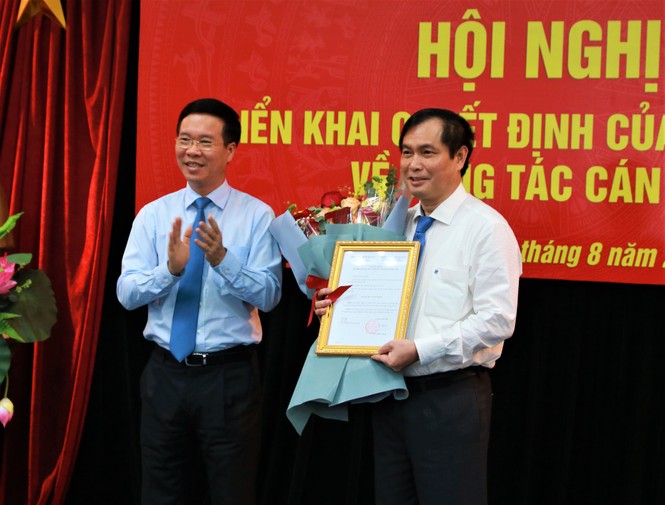 Bộ Chính trị, Ban Bí thư điều động, chỉ định nhân sự mới - ảnh 7