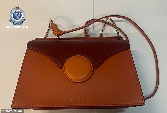 Fashionista người Việt bị bắt vì trộm loạt túi xách hàng hiệu ở Úc - ảnh 5