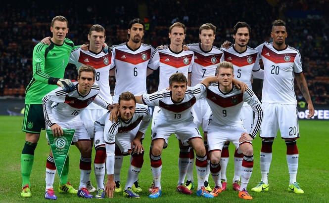 Dưới thời huấn luyện viên Loew, Đức vào chung kết Euro, World Cup mấy lần?