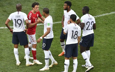 Tại vòng bảng, Pháp hay Argentina đang có nhiều bàn thắng hơn?