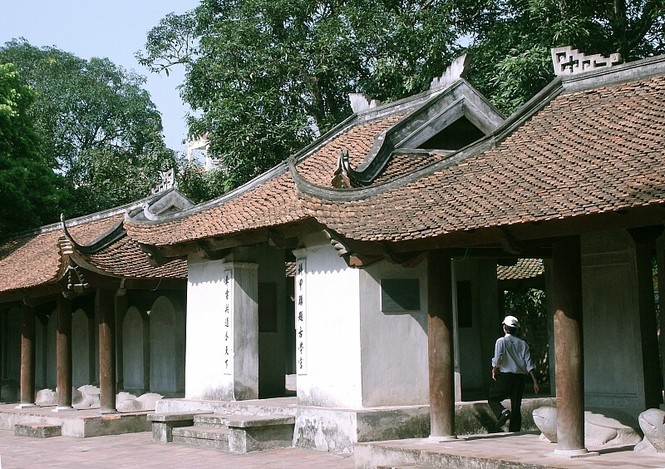 Tại Văn Miếu- Quốc Tử Giám có bao nhiêu bia tiến sĩ?