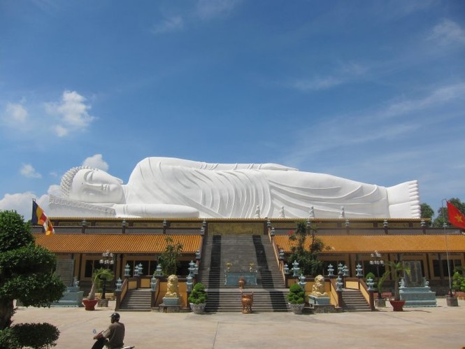 Việt Nam có bao nhiêu tượng Phật dài nhất châu Á?