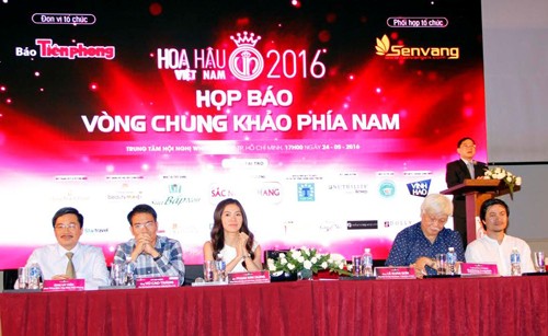 Ai là thành viên ban giám khảo Hoa hậu Việt Nam 2016