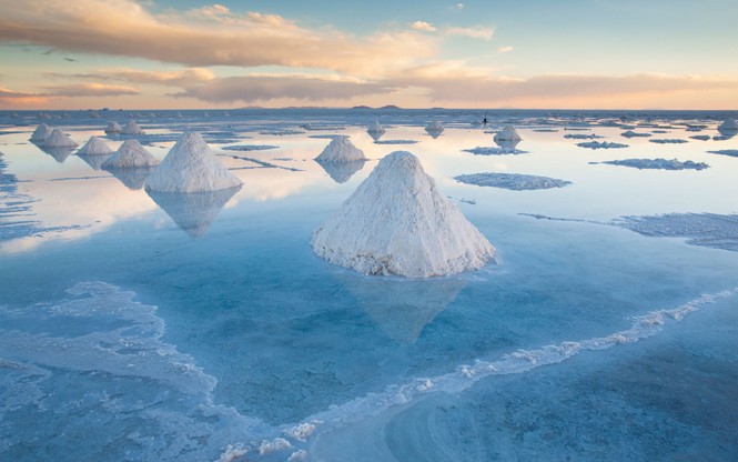 Lý do khiến Sa mạc muối Salar de Uyuni trở nên nổi tiếng?
